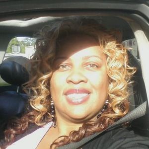 Meet your Posher, Tonya